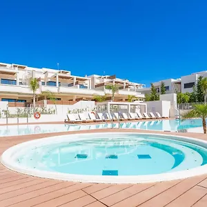 Vida Feliz: Beachside Luxury With Sea Views La Cala De Mijas